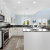 Отель Sunset Key, 5 Bedrooms, Private Pool, Game Room, Beach, Sleeps 12, фото 20