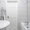 Отель Stunning Top 2 Bed Flat Tilbury Central Location, фото 9