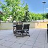 Отель Proche Lac & Vieille Ville T3 Avec Grande Terrasse, фото 11