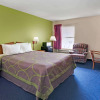 Отель Super 8 by Wyndham Louisville/Expo Center, фото 6