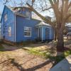Отель The Old Downtown Historic Grand Prairie House 4 Bedroom Home by RedAwning, фото 15