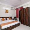 Отель OYO 10439 The City Castle, фото 16