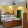 Отель Immaculate 2-bed House in Greater Portmore, фото 4