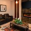 Отель Holiday Inn Express Hotel & Suites Edmonton North, an IHG Hotel, фото 4