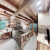 Отель Streamsong Secluded Creek View Cabin with Hot Tub and Pool Table by RedAwning, фото 3
