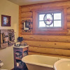 Отель 'lacy's Log Cabin' Alto Home w/ Mountain Views!, фото 2