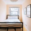 Отель Bright 2BD Flat - 2 Mins to the Beach, Brighton!, фото 5