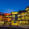 Отель Dragon River Avenue Hotel, фото 1
