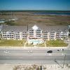 Отель Gulf Shores Condo Pool Across Street From Beach, фото 21
