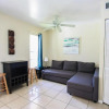 Отель Sunny Isles Apartments, фото 2