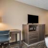 Отель Quality Inn & Suites, фото 19