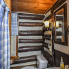 Отель Tucked Inn 4 Bedroom House, фото 15