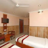 Отель OYO 18681 Amrapalli Resorts, фото 7