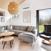 Отель 10 Person Holiday Home in Glesborg, фото 10