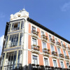 Отель LeonHostel, фото 1