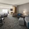 Отель Courtyard by Marriott Seattle Northgate, фото 6