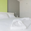 Отель Brand new Stylish 2 bedroom apartment, фото 26