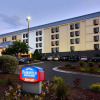 Отель Fairfield Inn & Suites by Marriott Winston-Salem Hanes Mall, фото 23