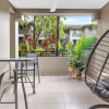 Отель Lux Apartment Cairns - 9 Pools BBQ Gym, фото 11