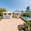 Отель Dolphin Cove Captiva Private Waterfront Estate 6 Bedroom Home, фото 3