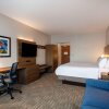 Отель Holiday Inn Express & Suites Beloit, an IHG Hotel, фото 26