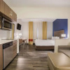 Отель Quality Inn & Suites South, фото 4