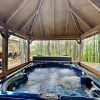 Отель Serenity Ridge: Deluxe W/ Hot Tub & Pool Table 3 Bedroom Cabin, фото 18