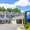 Отель Comfort Inn Guilford near I-95 в Гилфорде