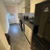Отель Mays House - 10 Gosford Street, Free Parking, 5 minutes in a taxi to Baltic Market and City Centre -, фото 2