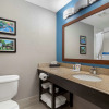 Отель Comfort Inn & Suites Near Medical Center, фото 10
