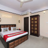 Отель OYO Rooms Govind Marg Raja Park, фото 8