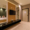 Отель Fabhotel Maya Crystal, фото 7