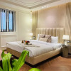 Отель Roomshala 134 Premium Rooms Saket, фото 2