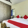 Отель OYO Flagship 60003 Hotel Santosh, фото 22