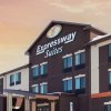 Отель Expressway Suites of Grand Forks, фото 36