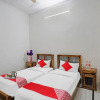 Отель Oyo Flagship 70101 the Royal Bharti Hotel, фото 35