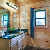 Отель Bandit Lodge BRAND NEW CABIN w Pool, фото 8