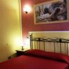 Отель Camere Primavera B&B в Фонди