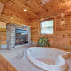 Отель Magic Moments II - One Bedroom Cabin, фото 5