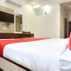 Отель OYO Flagship 29078 Hussainpura Hukam Singh Road, фото 3