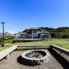 Отель Yaquina Lighthouse View Beach Home, фото 38