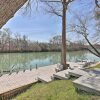 Отель Riverfront Seguin Home: 3 Mi to Downtown!, фото 17
