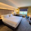 Отель Holiday Inn Express & Suites Seattle North - Lynnwood, an IHG Hotel, фото 25
