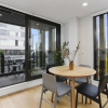 Отель Brand new & vibrant living on K'rd, фото 10