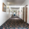 Отель Riverwood Inn Hotel Deluxe King Suite, фото 2