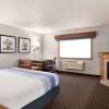 Отель AmericInn by Wyndham Sauk Centre, фото 2