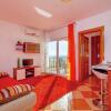 Отель Luring Apartment in Dramalj With Swimming Pool, фото 3