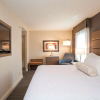 Отель Best Western Premier Chateau Granville Hotel & Suites & Conf. Centre, фото 4