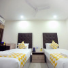Отель FabHotel Pearl City HiTech City, фото 5