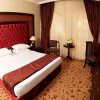 Отель Queens Suite Hotel, фото 3